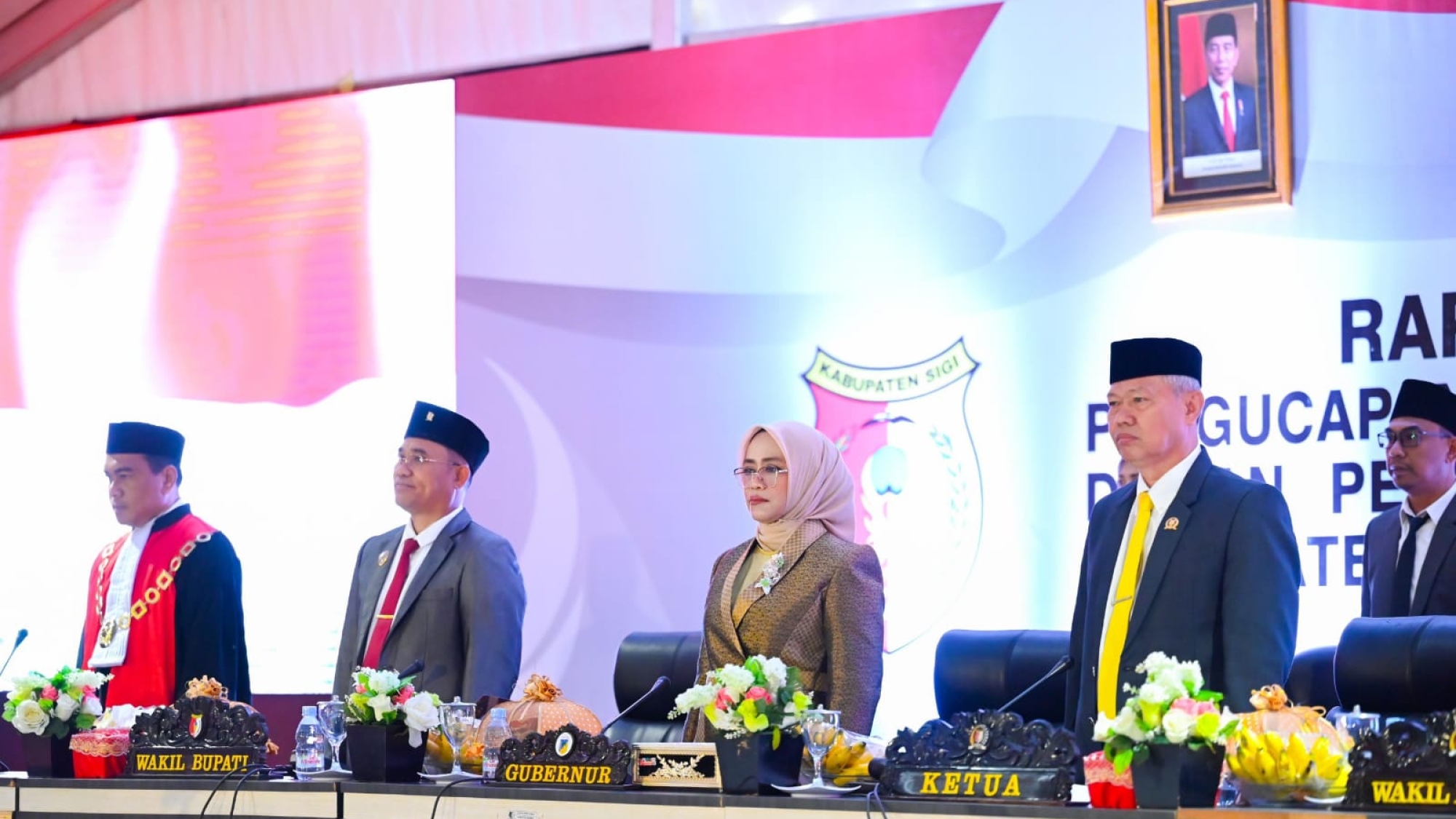 Sekprov-Hadiri-Pengucapan-Janji-Anggota-DPRD-Kabupaten-Sigi-Masa-Jabatan-2024-2029